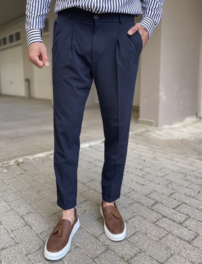 Ανδρικό μπλε υφασμάτινο παντελόνι με πιέτες και λάστιχο στην μέση FCL00495B φωτογραφία